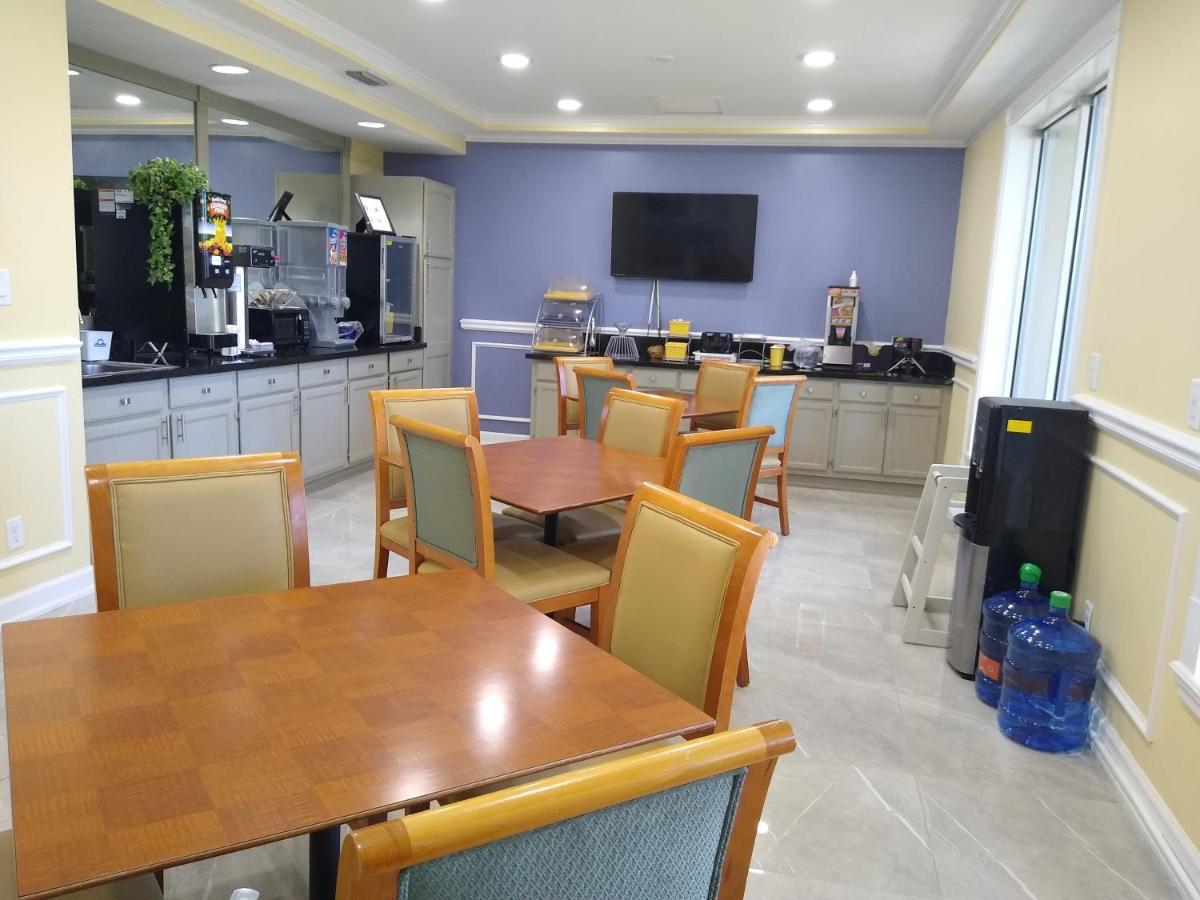 Days Inn By Wyndham Kingsland Ga Екстер'єр фото